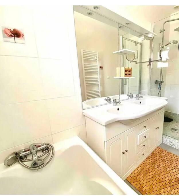 La Balneaire Maison De Standing Tout Confort Boisseuil Экстерьер фото