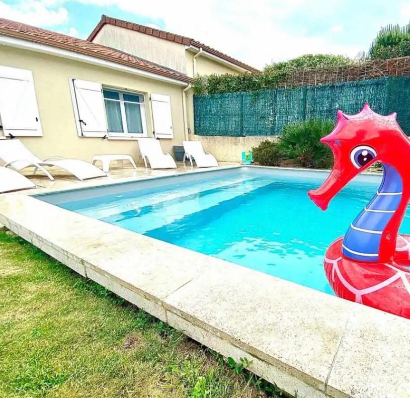 La Balneaire Maison De Standing Tout Confort Boisseuil Экстерьер фото